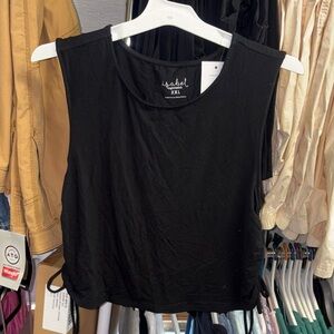 5/$8 Maternity Black Sleeveless Top - Women's